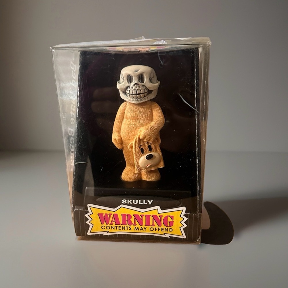 SKULLY Bad Taste Bears